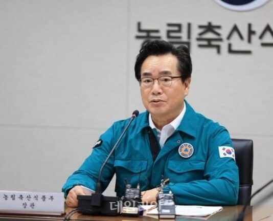 “태풍 영향권 이틀전이 골든타임”…정황근 농식품부 장관, 피해 최소화 지시