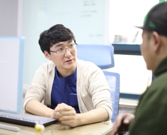 나이불문 발생하는 ‘허리디스크’ …비수술적 치료 어떻게?